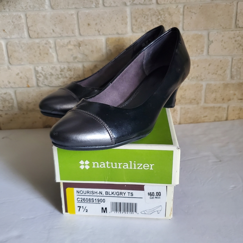 Naturalizer Pumps